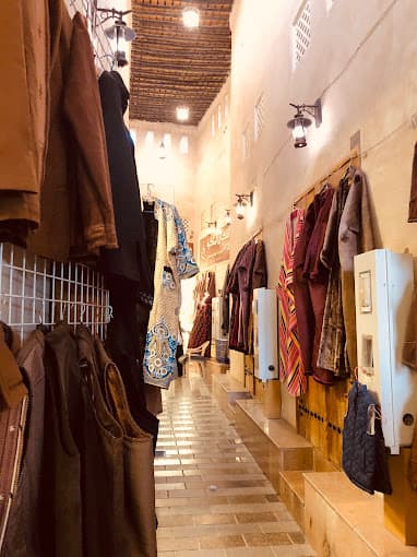 Al-Ahsa Tour: Al-Qaisariya Market, Ibrahim Palace and Exploring Al-Ahsa Oasis