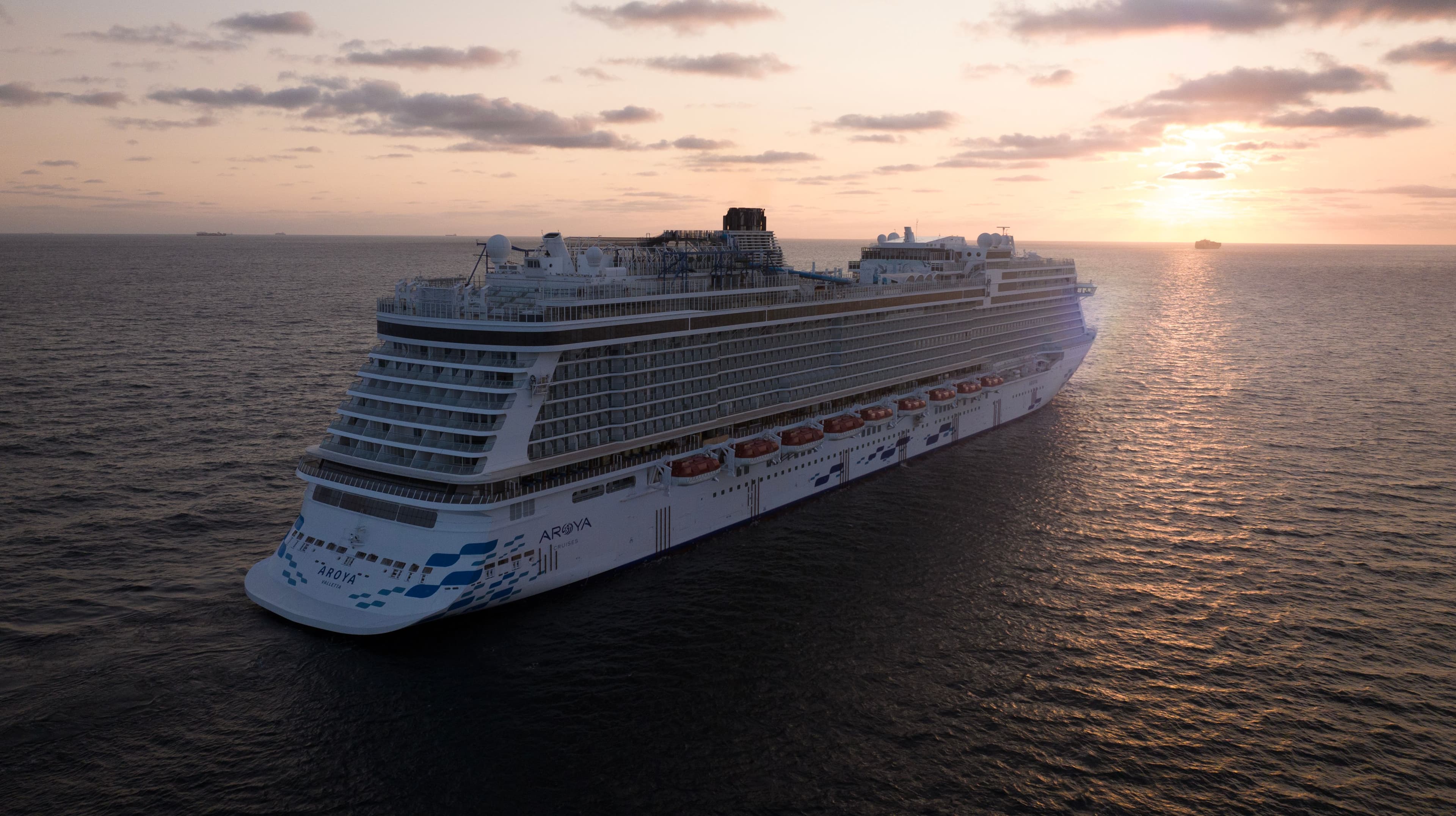Arroya Cruises | Luxury Trip to Jabal Al Sabaya Island – 3 Nights from Jeddah
