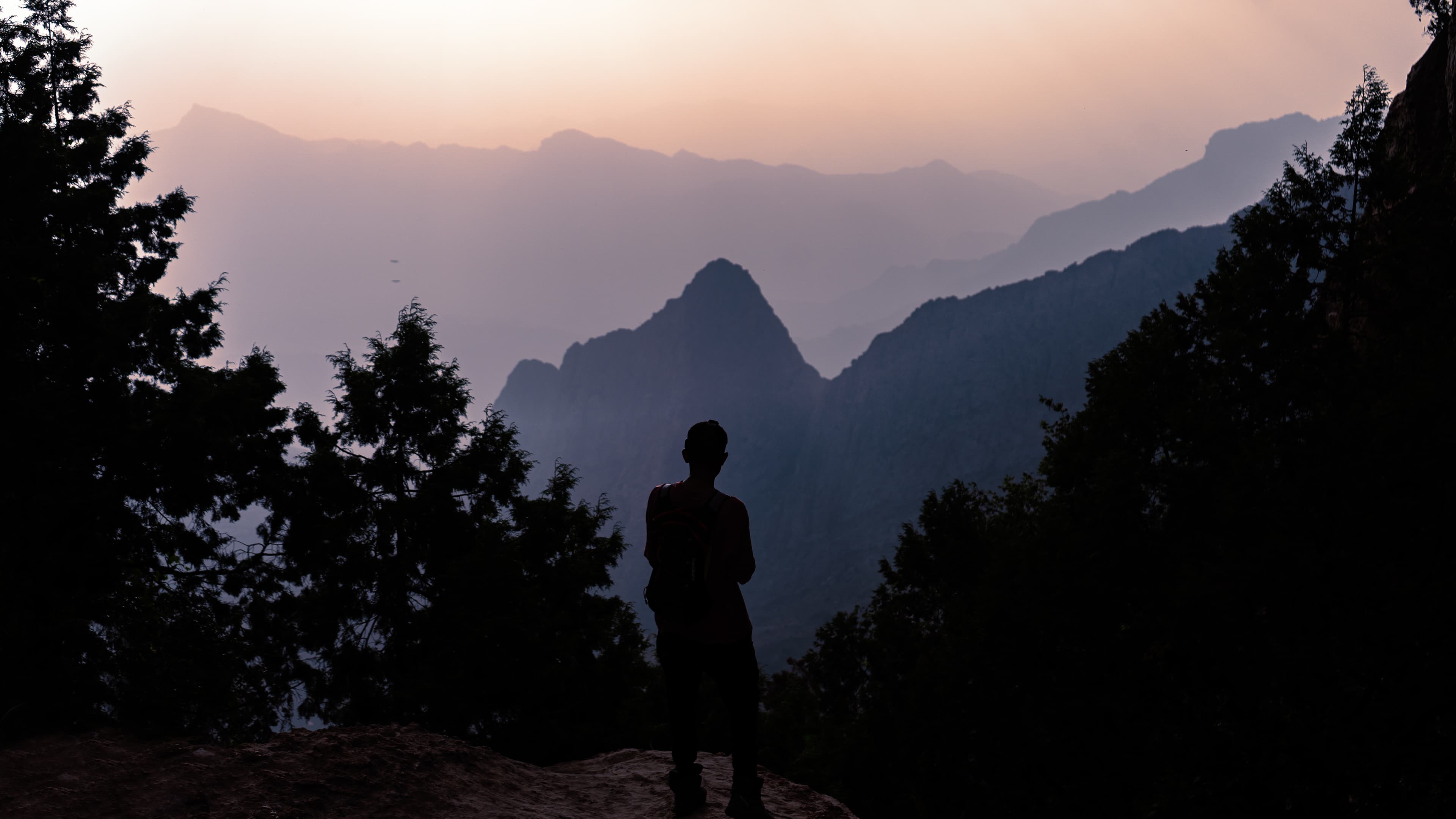 Hiking the peaks of Tanomah